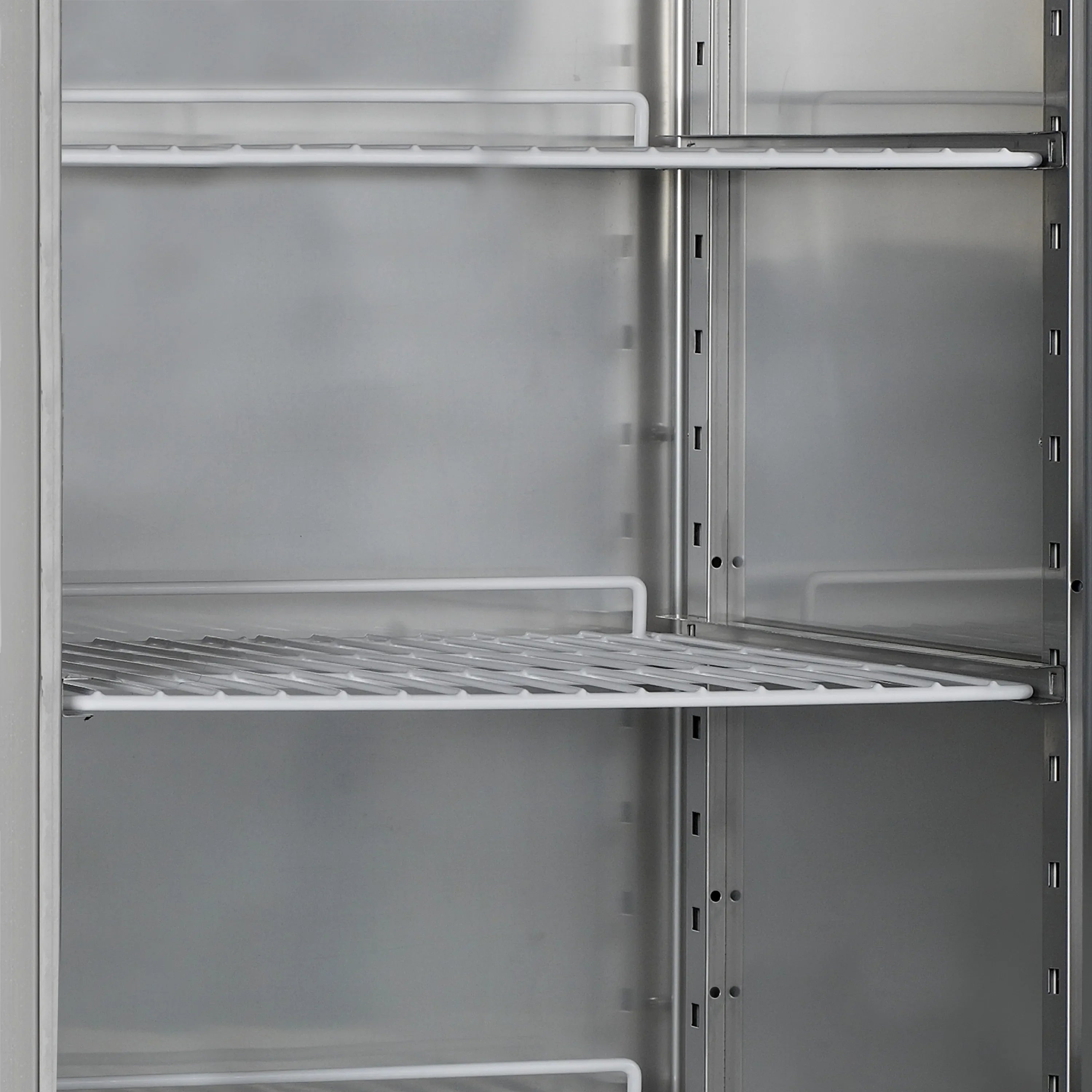 Lagerkøleskab - Tefcold RK1010 - 45 DB - 2,16 KW/24 timer (53 x 54 cm hylder)