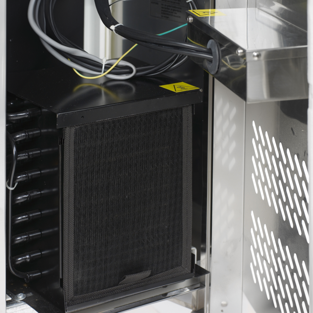 Kølebord med tre døre - GN 1/1 - Tefcold CK7310X1 - 1,42 kw/24 timer